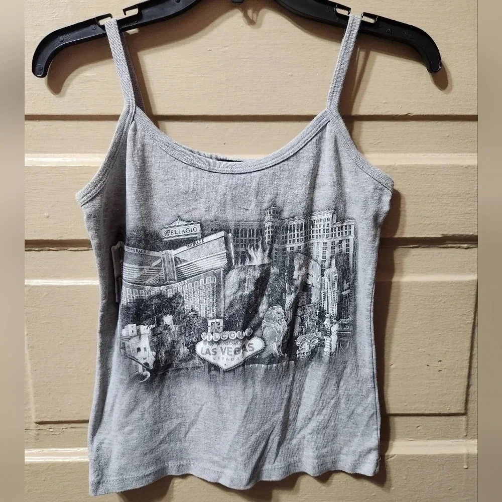 Vintage MGM Mirage Gray Cropped Tank